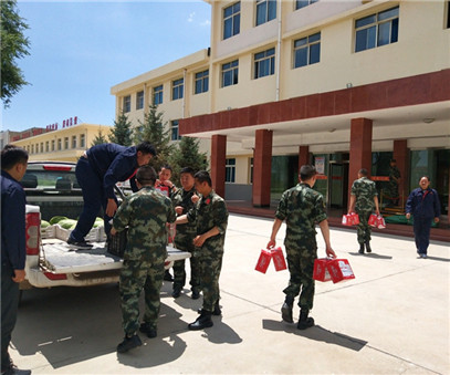 一家親│興海銅鑫慰問部隊官兵，共話軍企團(tuán)結(jié)魚水情